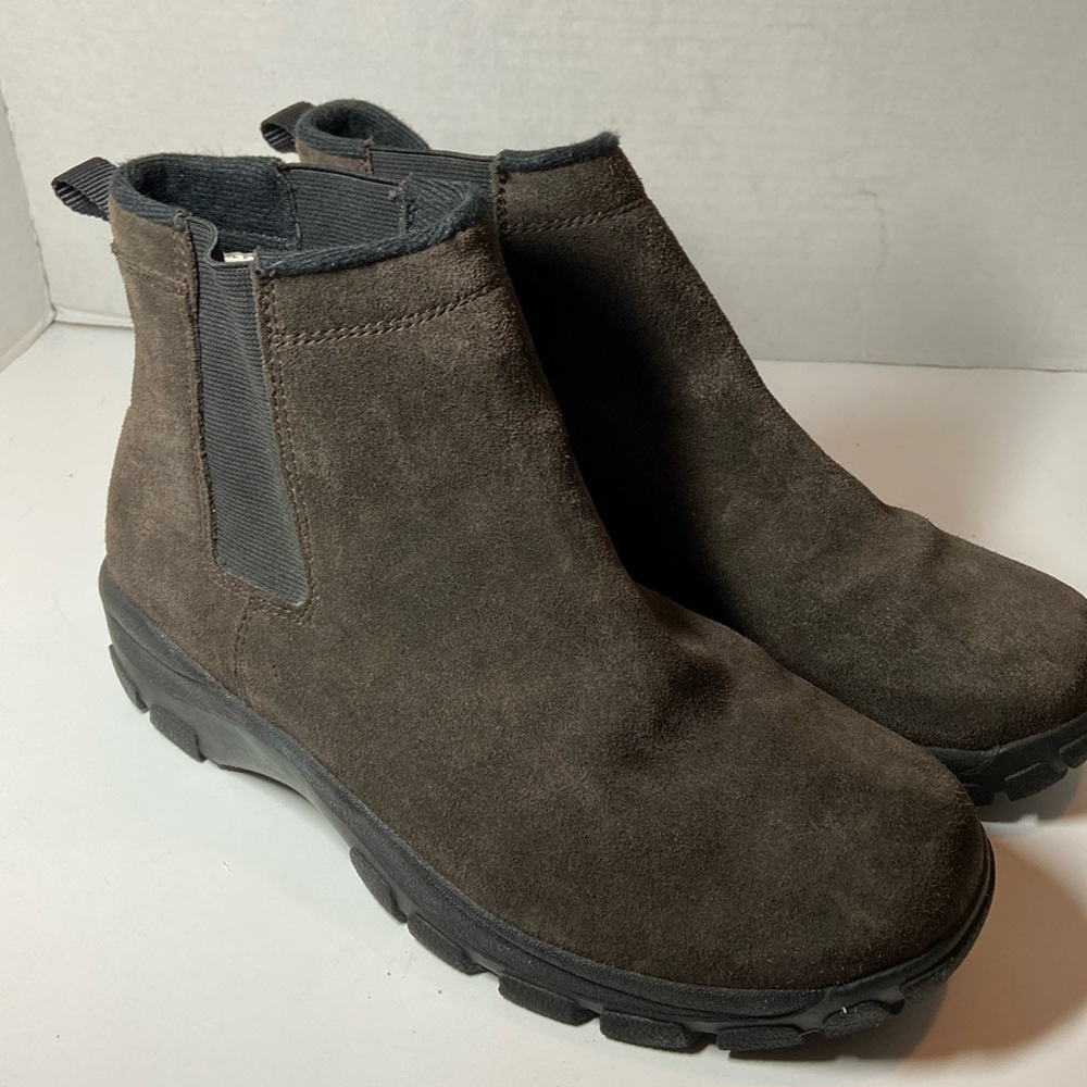 Lands End Suede Chukka Boots Unisex